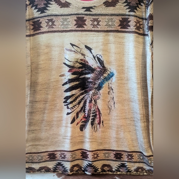 New Indian Head Dress Aztec Oatmeal Colored Tee - Picture 6 of 13